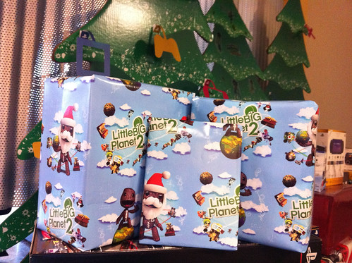 LBP2 wrapping paper