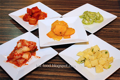 The 5 Banchan (Side Dishes)