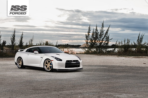 ISS Forged Nissan GTR 21 FS6R Competition Gold
