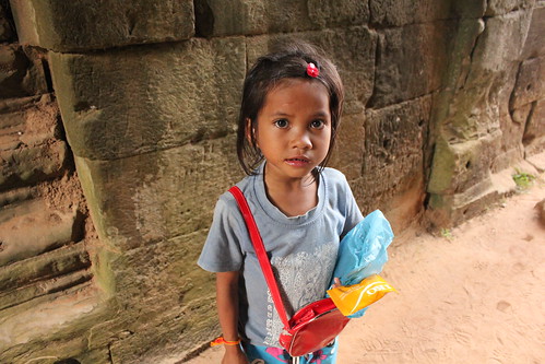 Cambodia: Faces of the Cambodian Children @ Song About Jen