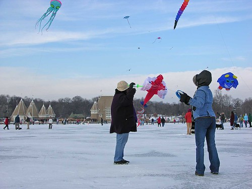 Winter Kite Festival 2006 starting up