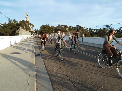 Participants at the San Diego's Second Annual Tweed Ride. Photo by Flickr user sd_yoshi