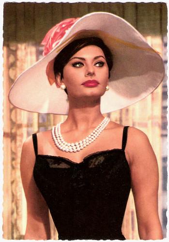 Sophia Loren German postcard by FilmbilderVertrieb Ernst Freihoff Essen 