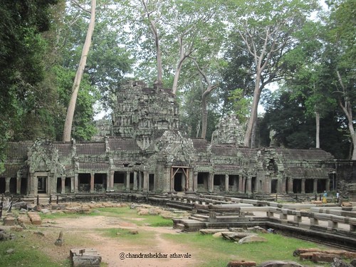 Ta prohm from west entrance