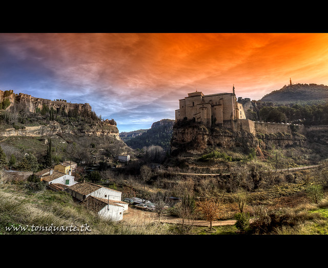 Cuenca. by Toni Duarte
