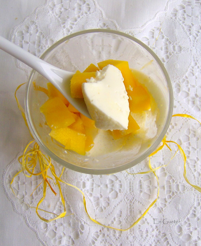 Mousse de jogurt y mango