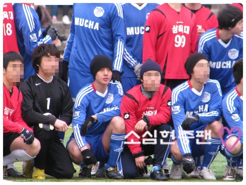 Kim Hyun Joong FC Men Photos [28.02.11]