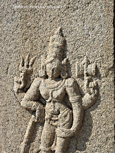 Shiva in kadalekalu temp