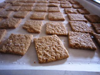 Baked crackers