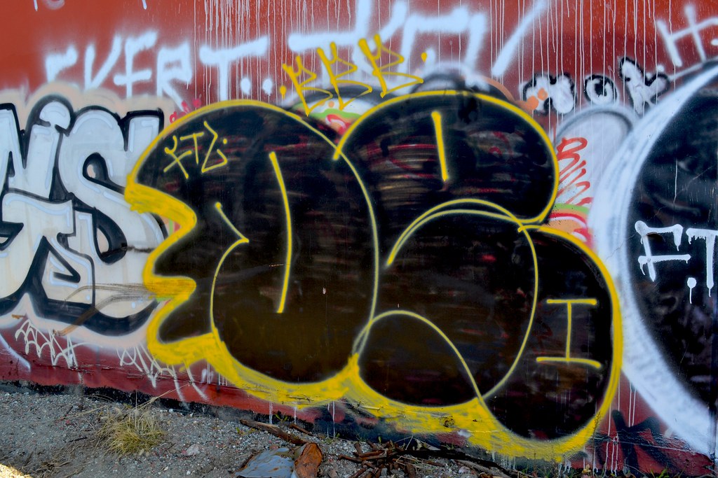 DETH, FTL, Graffiti, Eastbay