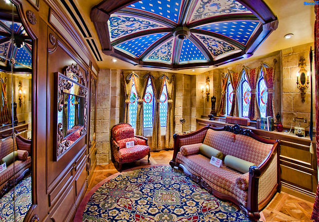 Cinderella Castle Suite Guest Living Quarters