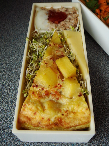 Bento With French Flair: Mains & Cheese