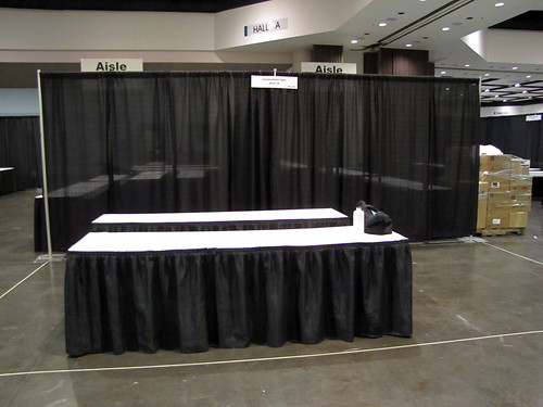 Interlacements booth setup