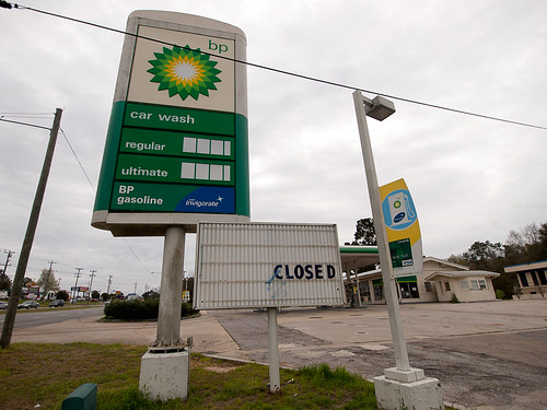Closed BP on North Monroe near I-10