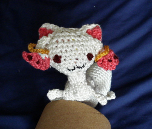 Mahou Shoujo Madoka Magica QB Kyubey stuffed plush toy crochet patter
