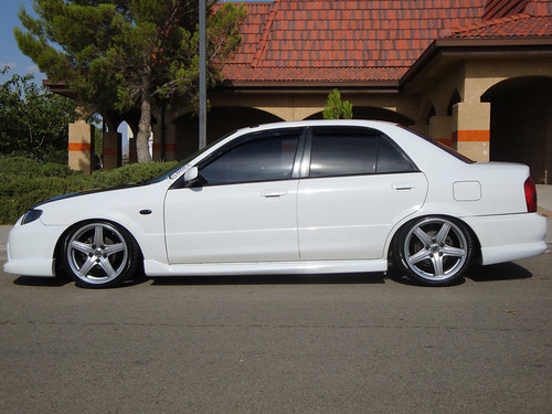  don't like when the wheel is tucked under the fender on a slammed car