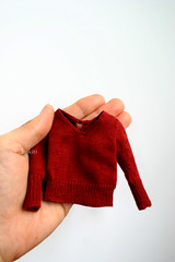 Mini knit for fashion doll