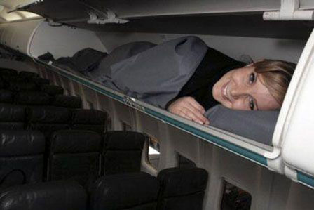 Sleeping-on-a-plane-baggage