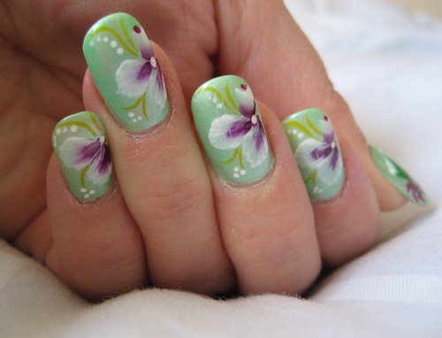 spring fingernails