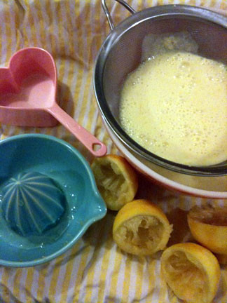 Making lemon ice cream