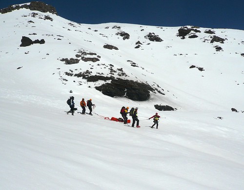 Etna, scialpinista muore precipitando nella Valle del Leone