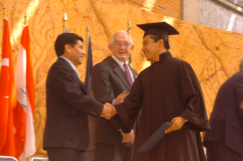 diplomas de graduacion. GraduaciÓN y entrega de diplomas de la american school
