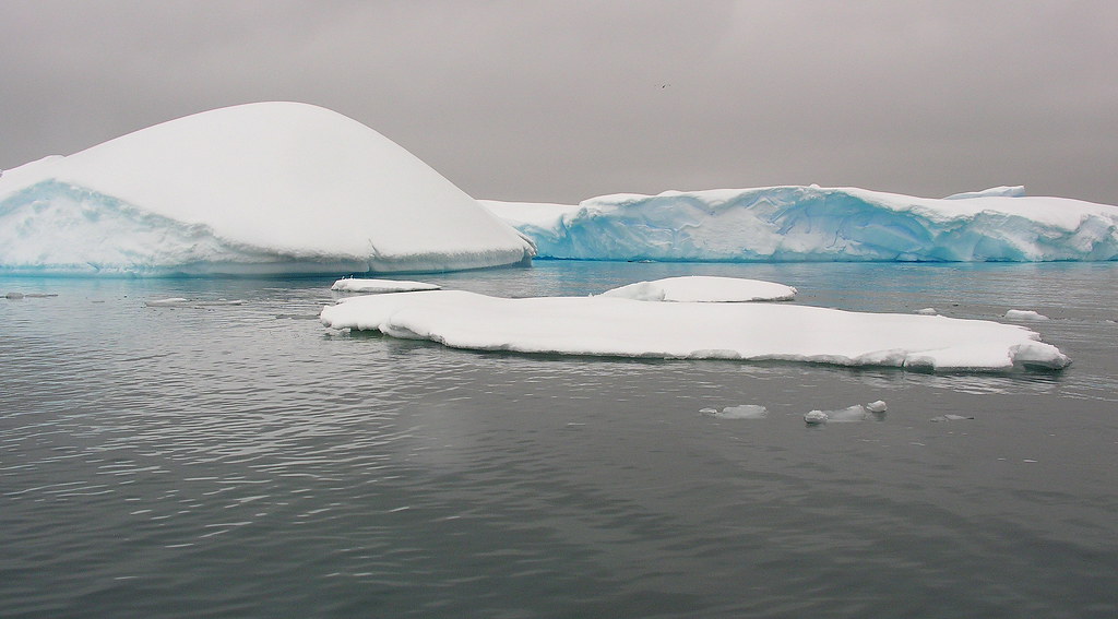 ANTARCTICA2010-365 Pleneau Island Iceberg Alley  南极 Pleneau岛冰礁群