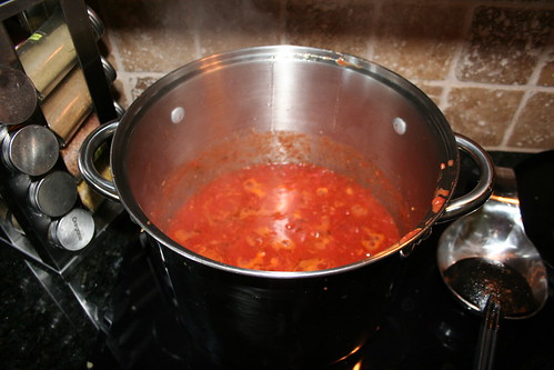 Pomodoro Sauce: Simmering 