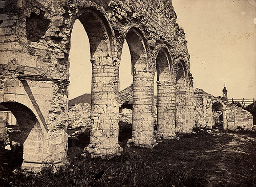 Ruiner av Hamar kirke 1863