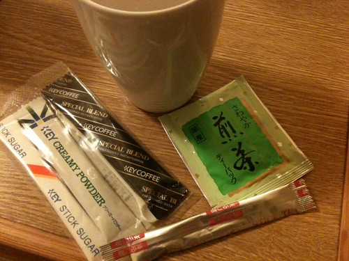ホテル東京ガーデンパレスの茶請けってかお茶