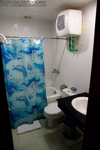Little Hanoi Toilet