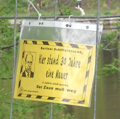 Protestaushang am Landwehrkanal