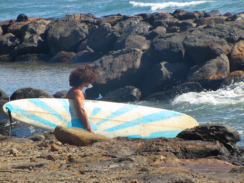 afro surfer
