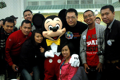 Bersama Mickey Mouse