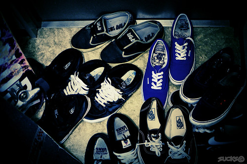 Skate shoes