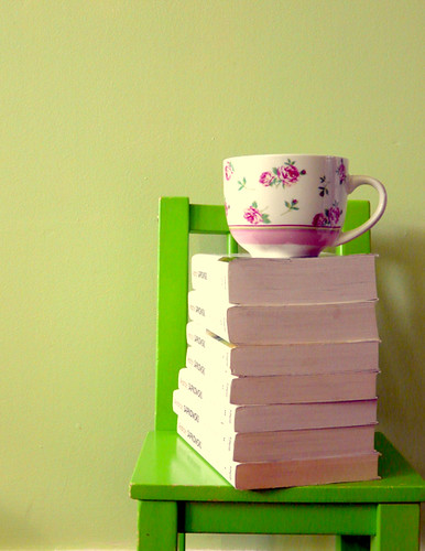BOOKS and some tea ~~
