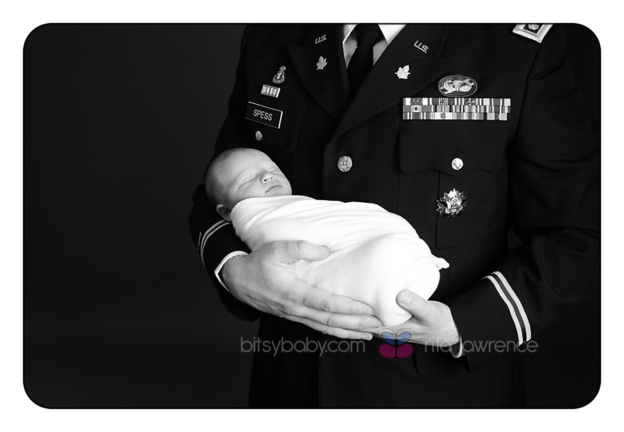 newborn photography military Dad