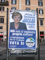 Plakat in Rom zu Kernkraft: Deutschland soll aussteigen, wir dürfen nicht einsteigen