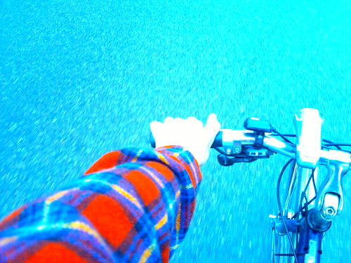Beautiful plaid/check/tweed bicycling day in Blue #changeyourliferideabike  - 033120114653