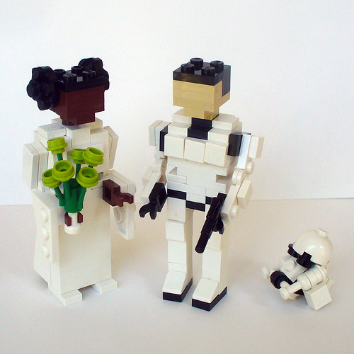 Leia and Stormtrooper Wedding Cake Topper 1