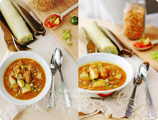 Lontong Kikil (Surabaya-Style Beef Tendon Soup with Rice Cakes)