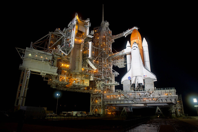 Space Shuttle Endeavour STS-134 (201104290008HQ)