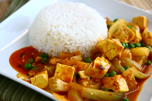 Tofu with Red Curry Paste, Peas, and Yellow Tomatoes