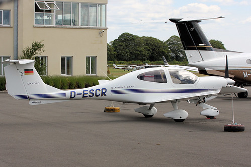 D-ESCR by Aviation Ireland