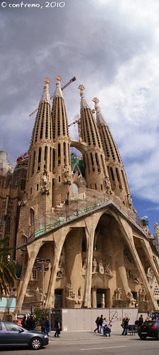 Templo Expiatorio de la Sagrada Familia (Barcelona, España)