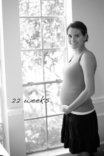 Blake - 22 Weeks_belly