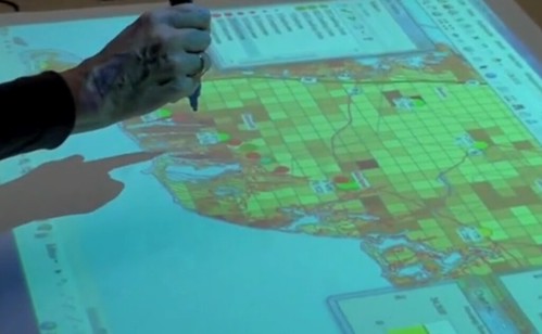 Using the DIY touchtable in a GIS 