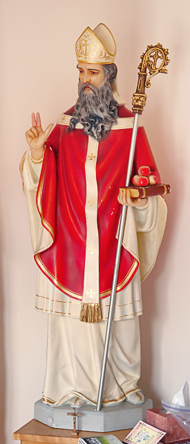 Saint Nicholas Roman Catholic Church, in Pocahontas, Illinois, USA - statue of Saint Nicholas