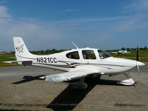 N821CC Cirrus SR22 by Jersey Airport Photography