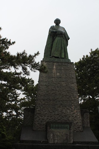 Sakamoto Ryoma statue in Kochi 高知の坂本龍馬の像